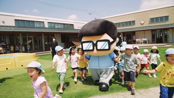 17の保育施設と3つの子育て支援センターで子育てをサポート